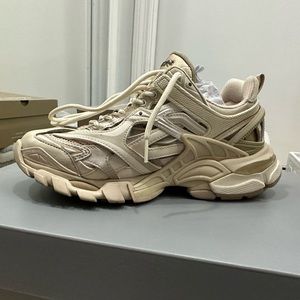 Balenciaga Track 2.0 Sneaker in Nude